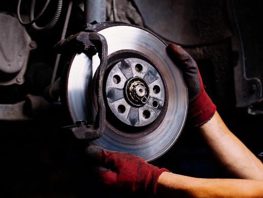 Why Scheduling Brakes Service is So Important